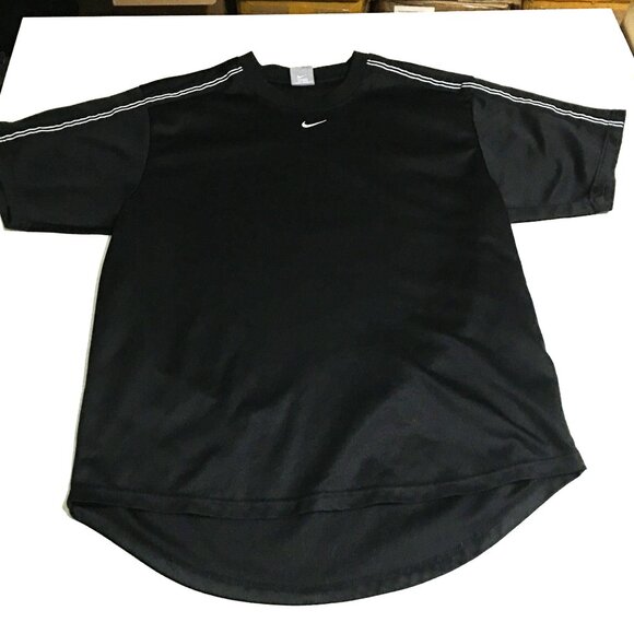 Vintage Nike T-Shirt Size Medium Y2K Center Swoosh Logo Essential Tee Black - Picture 1 of 8